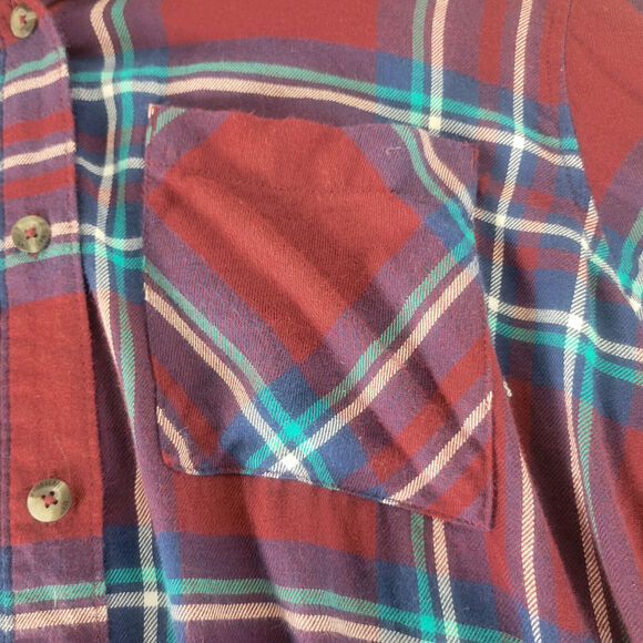 Magellan Shirt Womens Medium Maroon Top Classic Fit Long Sleeve Pocket Button Up - Picture 5 of 12